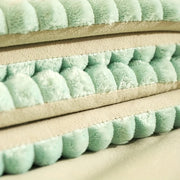 Kennel Winter Warm Small Dog House - Cozy and Closed